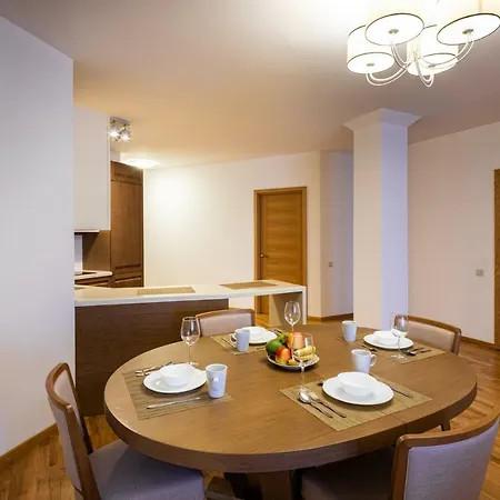 Old Two Bedroom At Galleria リガ