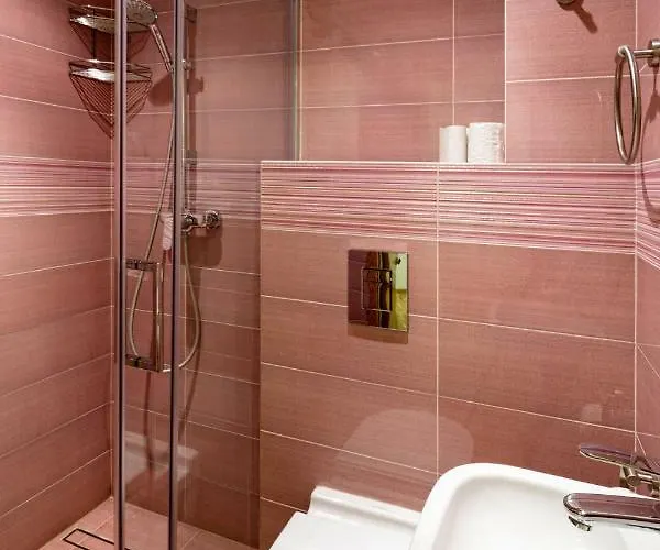 Apartment Old Two Bedroom At Galleria Riga